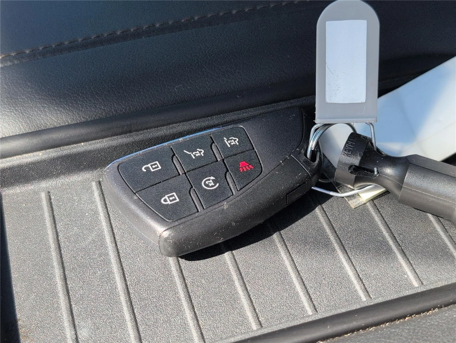 Used 2023 Dark Ash Metallic Chevrolet High Country image 39