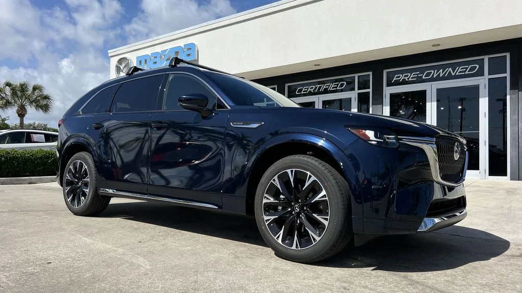 2025 Mazda CX-90 Premium Package - Photo 22