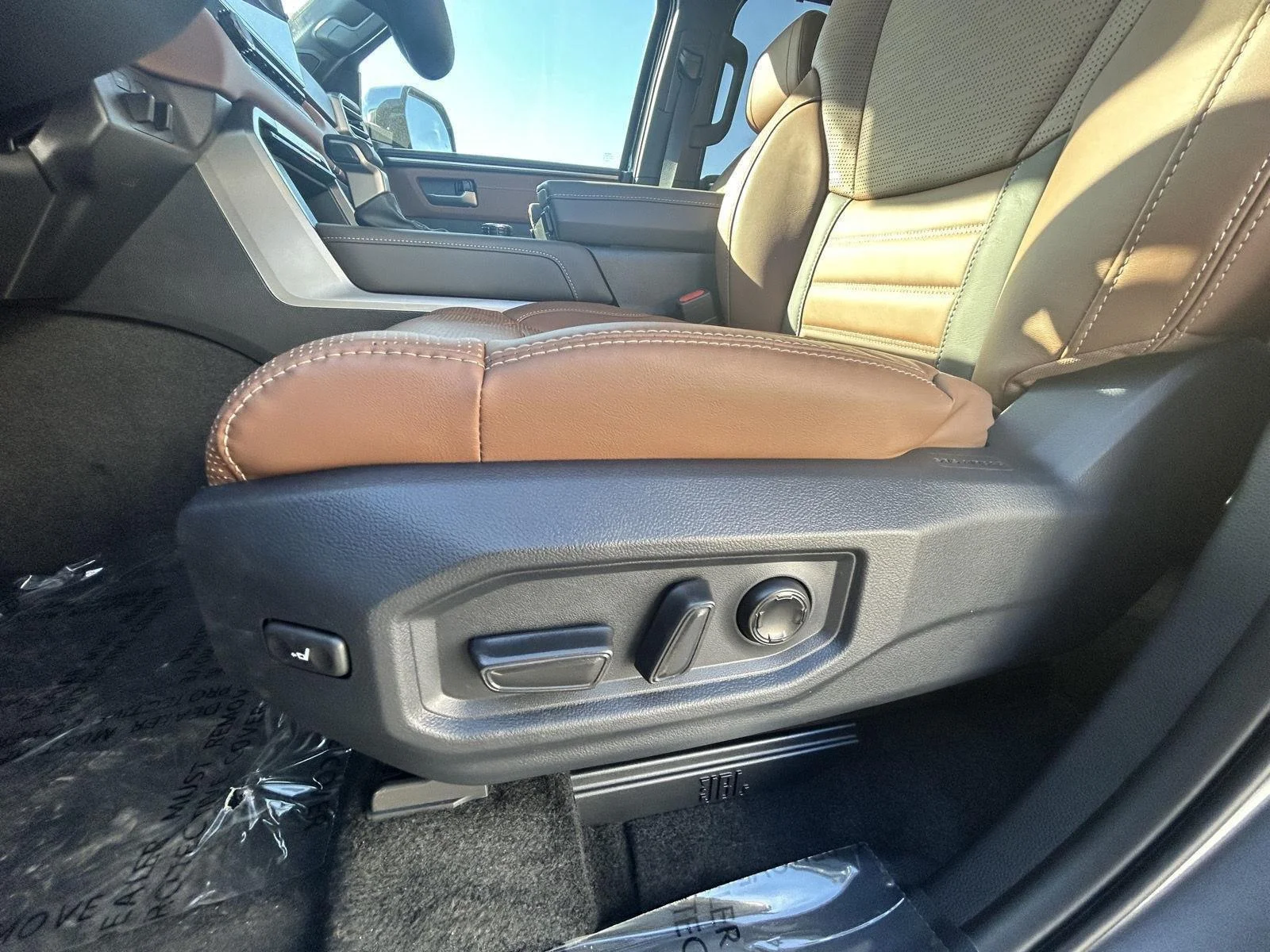 2026 Toyota Tundra 1794 Edition - Photo 7
