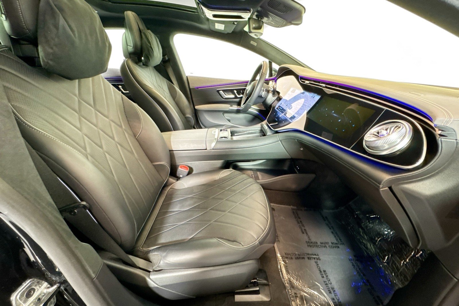 Certified Used 2023 Obsidian Black Metallic Mercedes-Benz EQS 580 4MATIC® Sedan image 27
