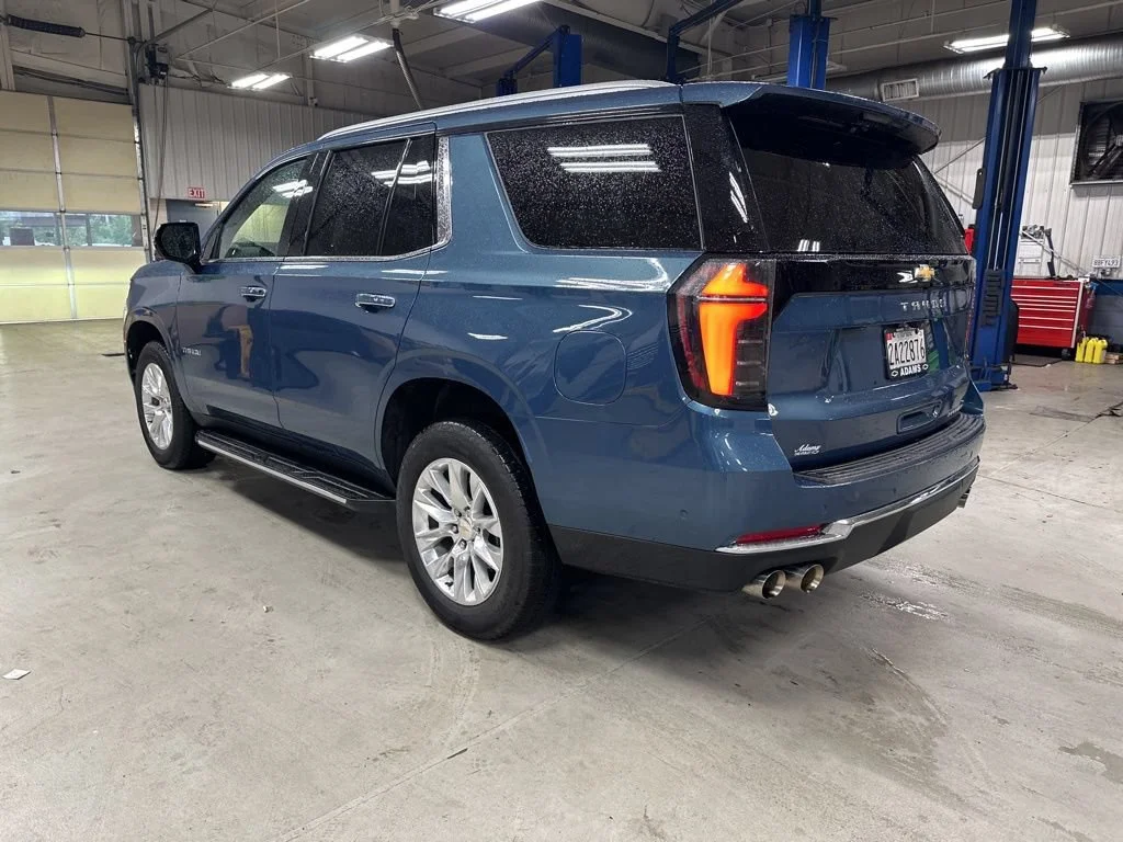 Used 2025 Lakeshore Blue Metallic Chevrolet Premier image 8