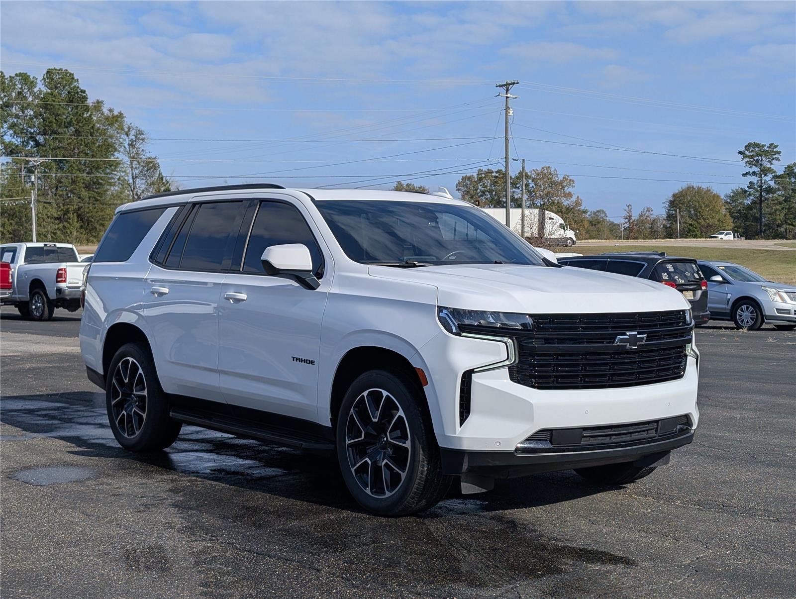 Used 2023 Summit White Chevrolet RST image 7