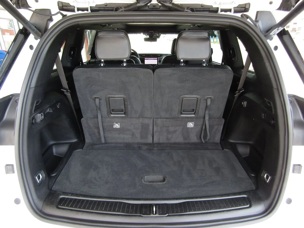 Used 2024 Bright White Clearcoat Jeep Limited image 37
