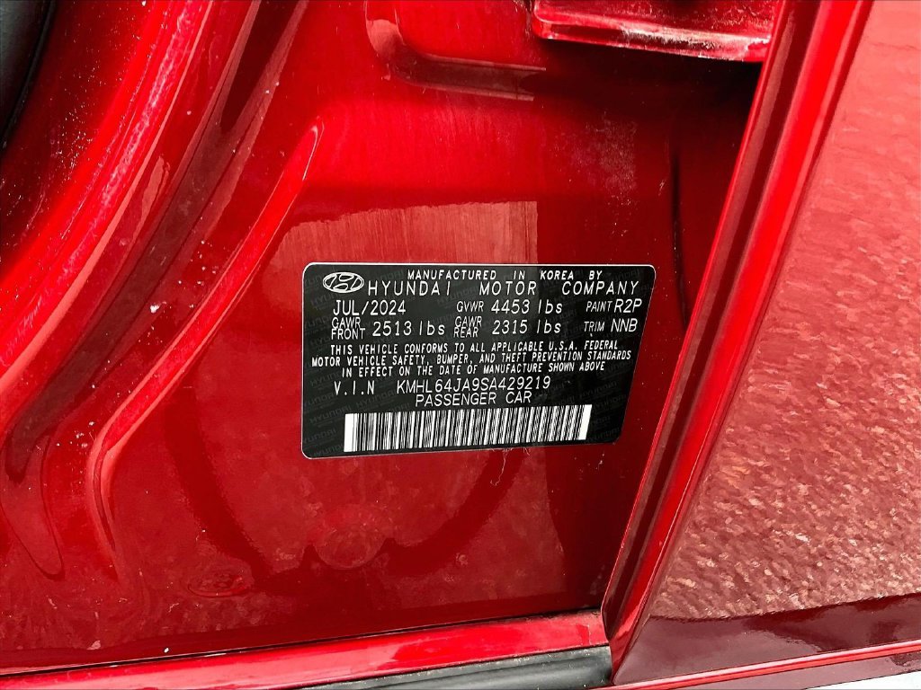 Used 2025 Red Hyundai SEL image 36