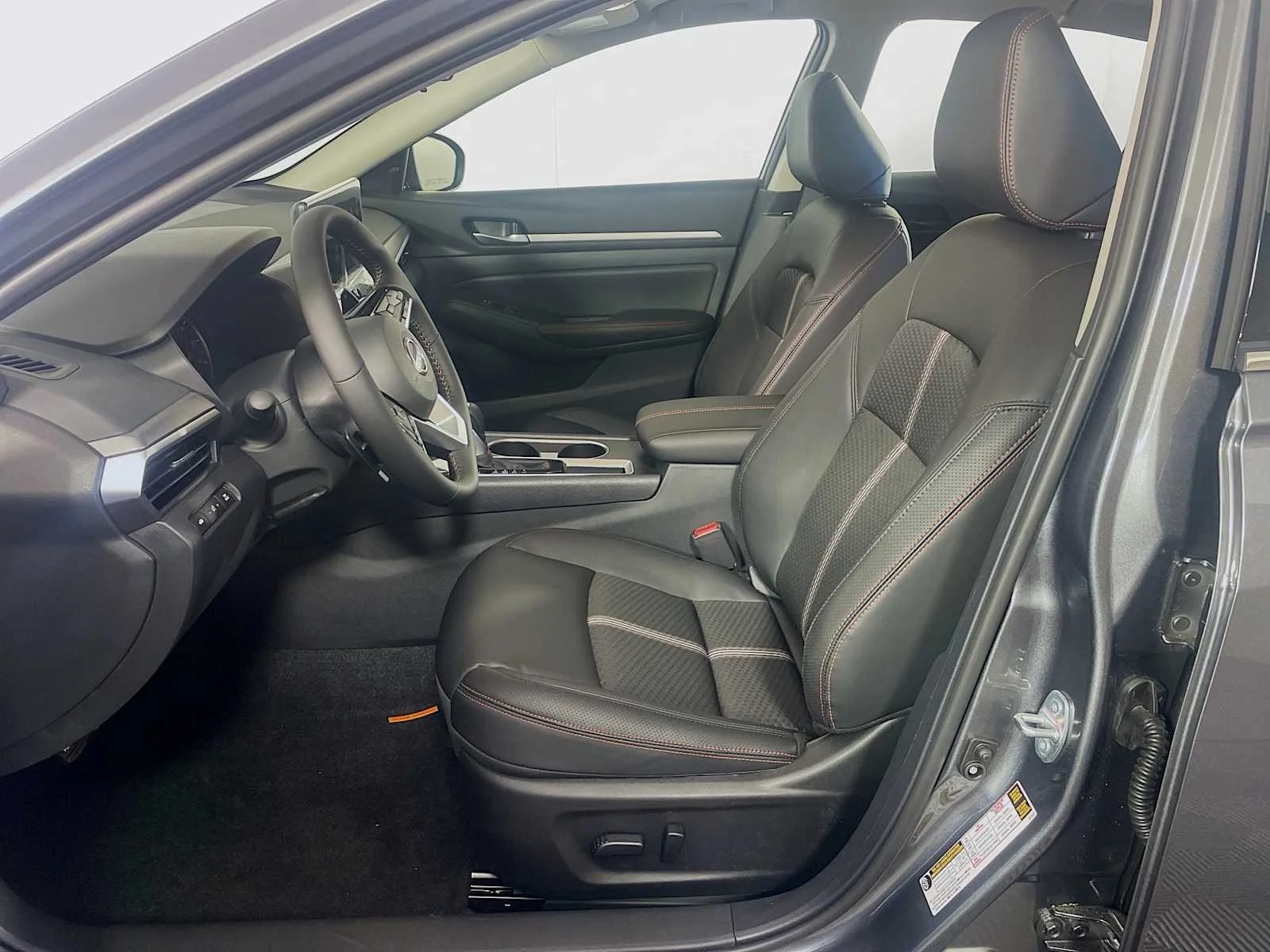 New 2026 Gun Metallic Nissan SR image 4