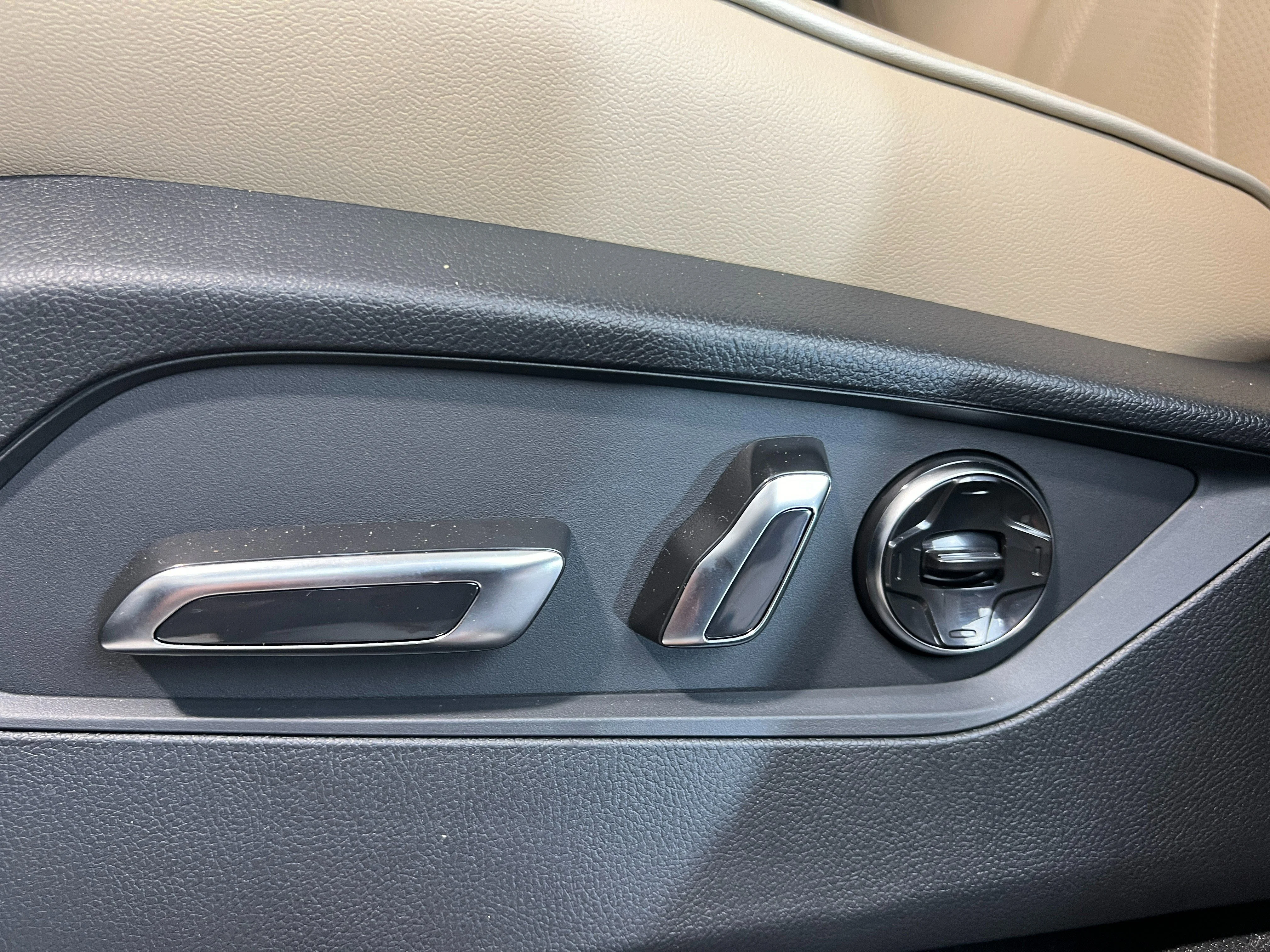 New 2026 Performance Red Pearl Acura w/Advance Package image 17