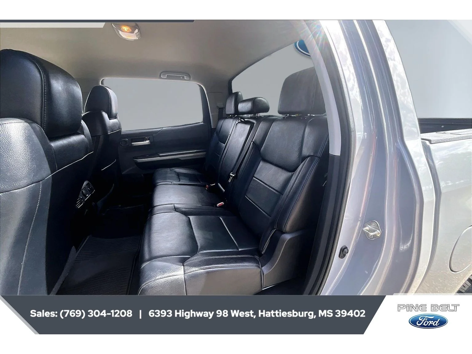Used 2020 Cement Toyota SR5 image 20