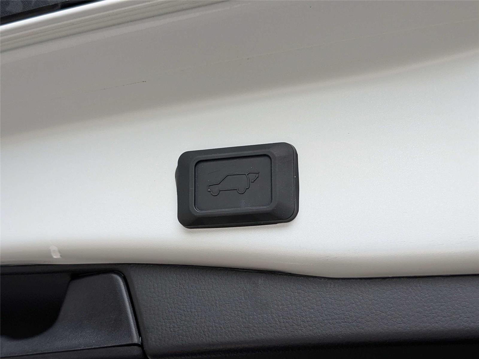 Certified Used 2024 Ice Cap Toyota XLE image 8
