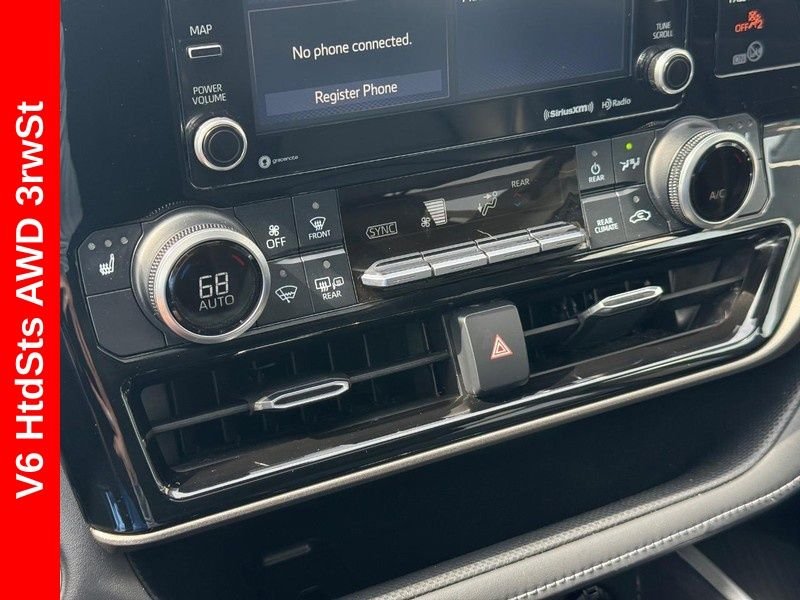 Used 2020 Moon Dust Toyota XLE image 30