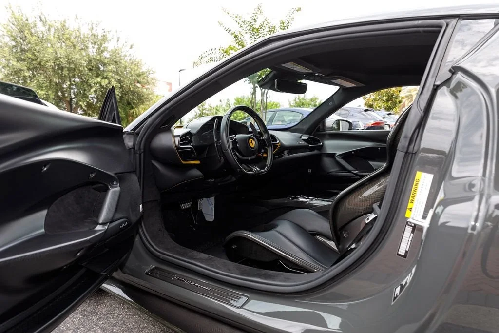 Used 2022 Grigio Scuro Ferrari  image 23
