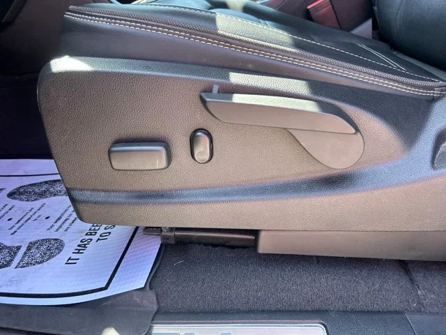Used 2019 White GMC Denali image 16
