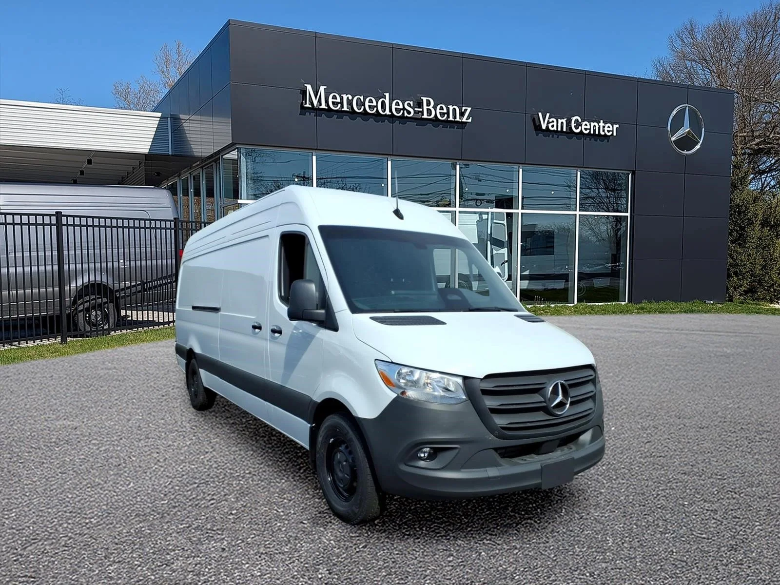 2026 Mercedes-Benz Sprinter 2500 170 WB High Roof's photo