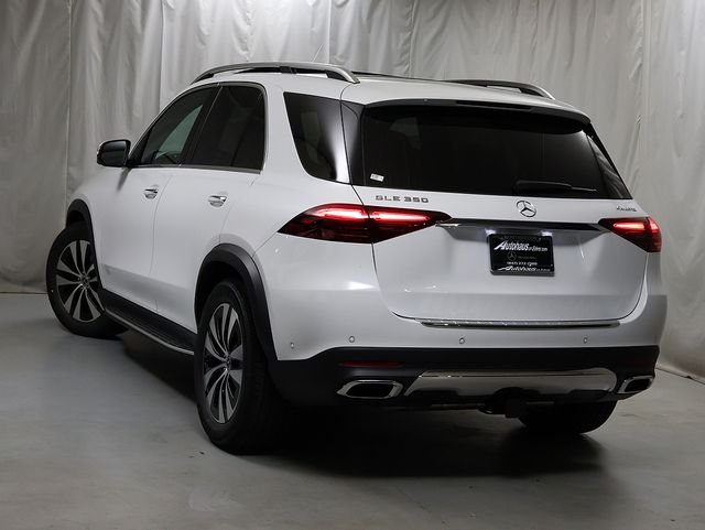 New 2026 MANUFAKTUR Moonlight White Metallic Mercedes-Benz GLE 350 image 9