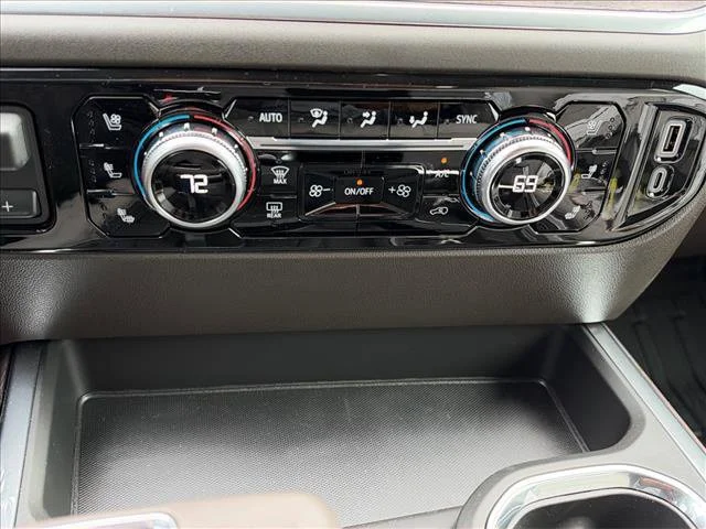New 2026 Glacier White Tricoat GMC SLT image 35