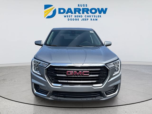 Used 2023 Silver GMC SLE image 8