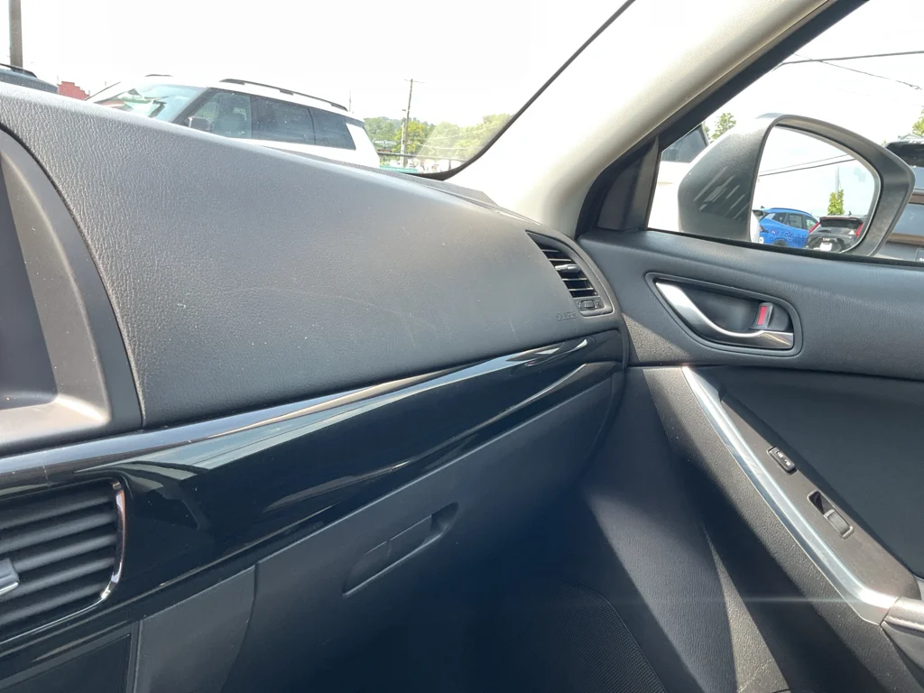 Used 2014 Crystal White Pearl Mica Mazda Touring image 33