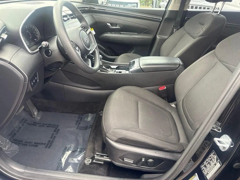 Used 2023 Black Hyundai SEL image 11