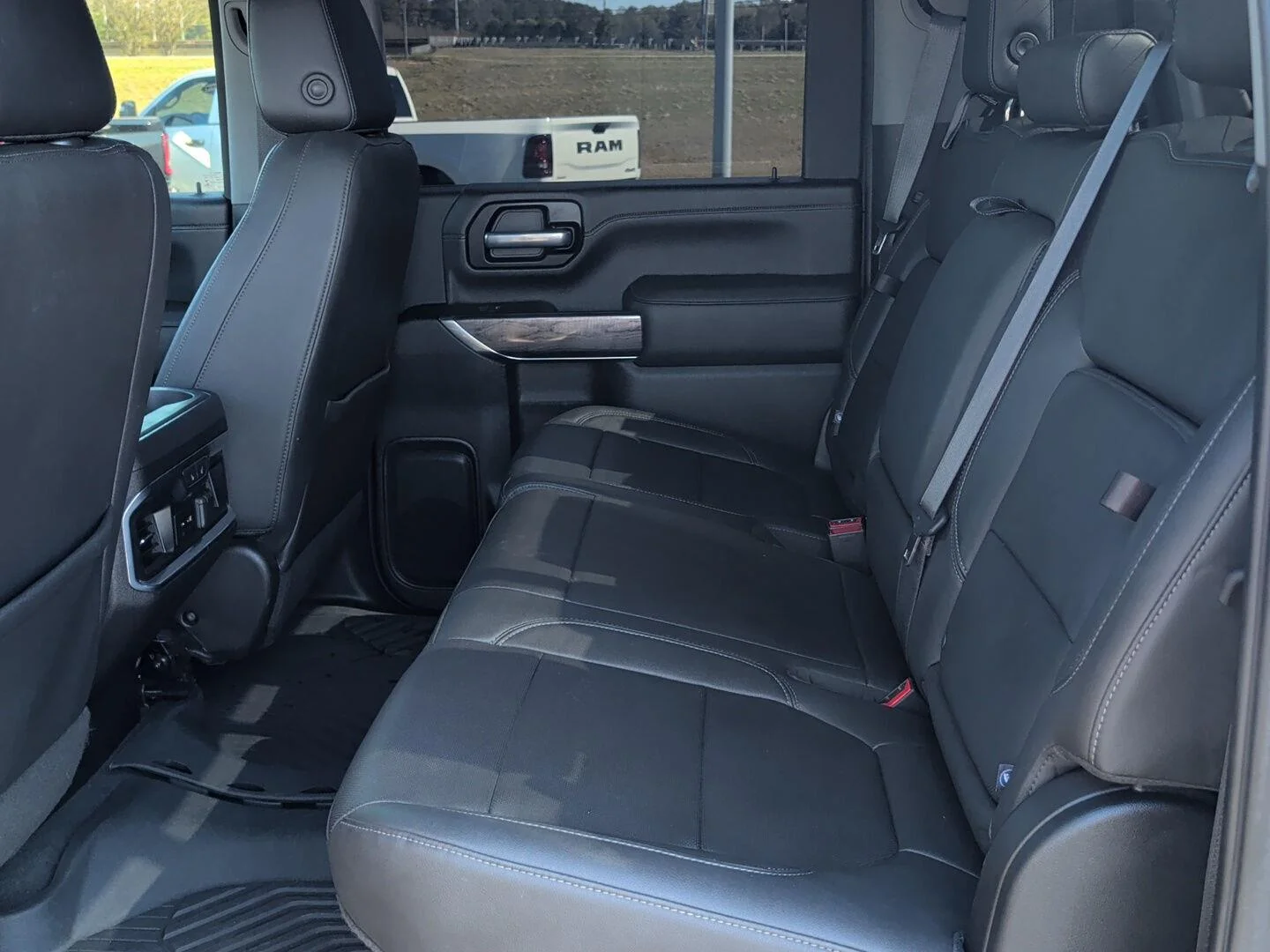 Used 2021 OXFORD BROWN METALLIC Chevrolet LTZ image 25
