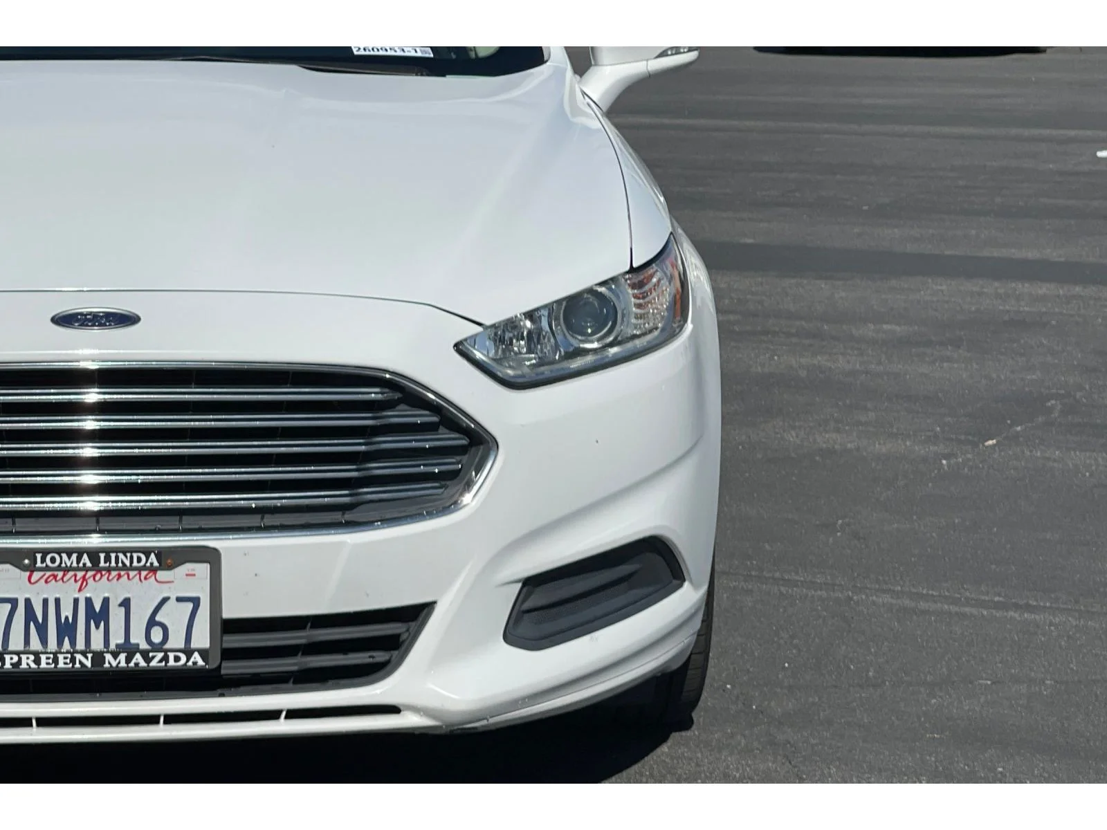 Used 2016 Oxford White Ford SE image 20