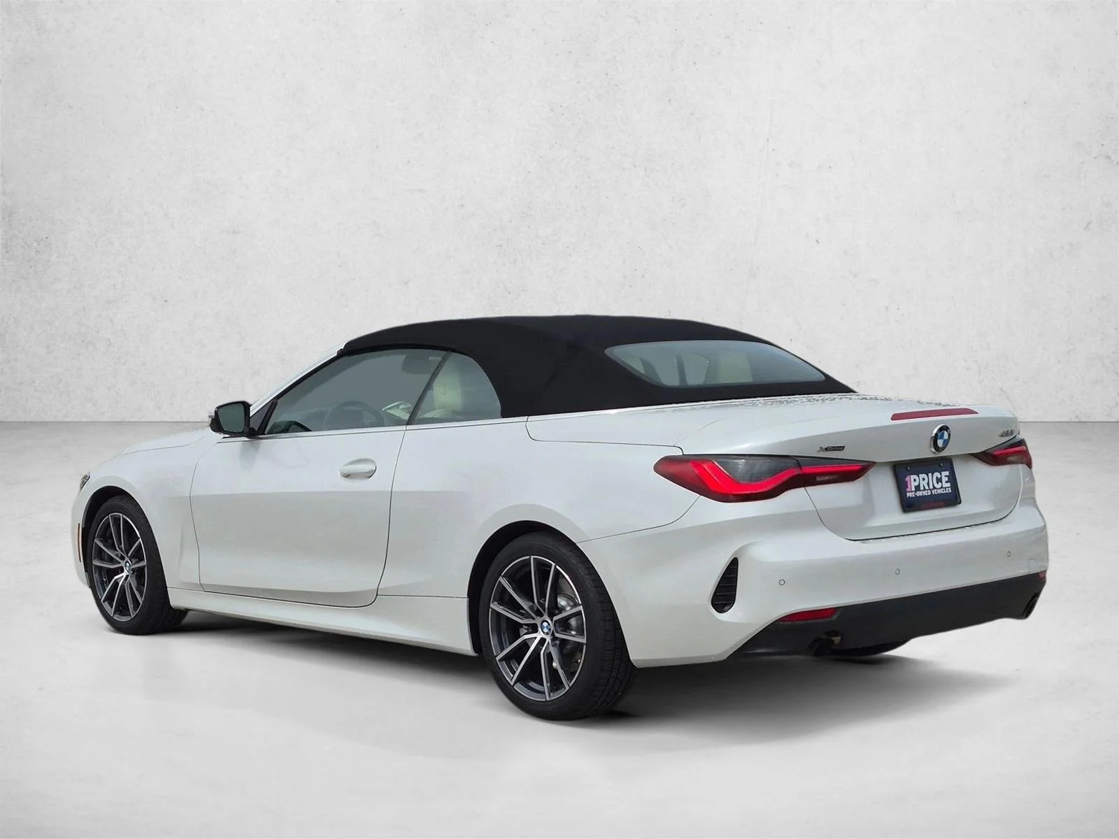 Used 2022 Alpine White BMW 430i xDrive image 8