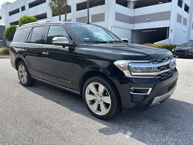 2024 Ford Expedition Platinum 4x4's photo