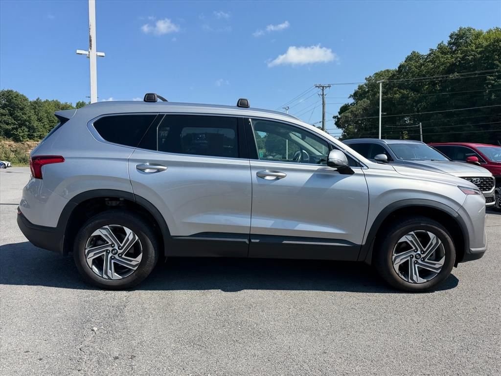 Used 2023 Silver Hyundai SEL image 12