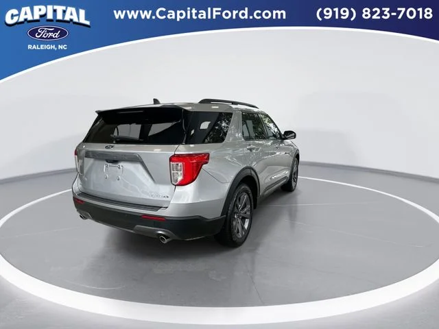 Used 2023 Silver Ford XLT image 8