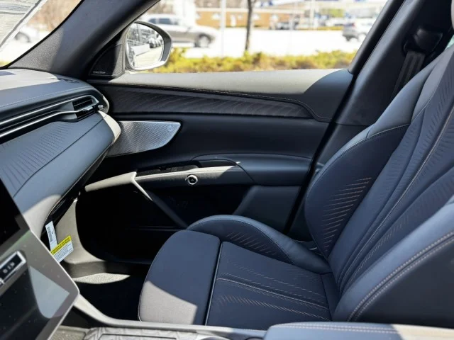 New 2025 Nero Tempesta Metallic Maserati Premium SPORT image 35