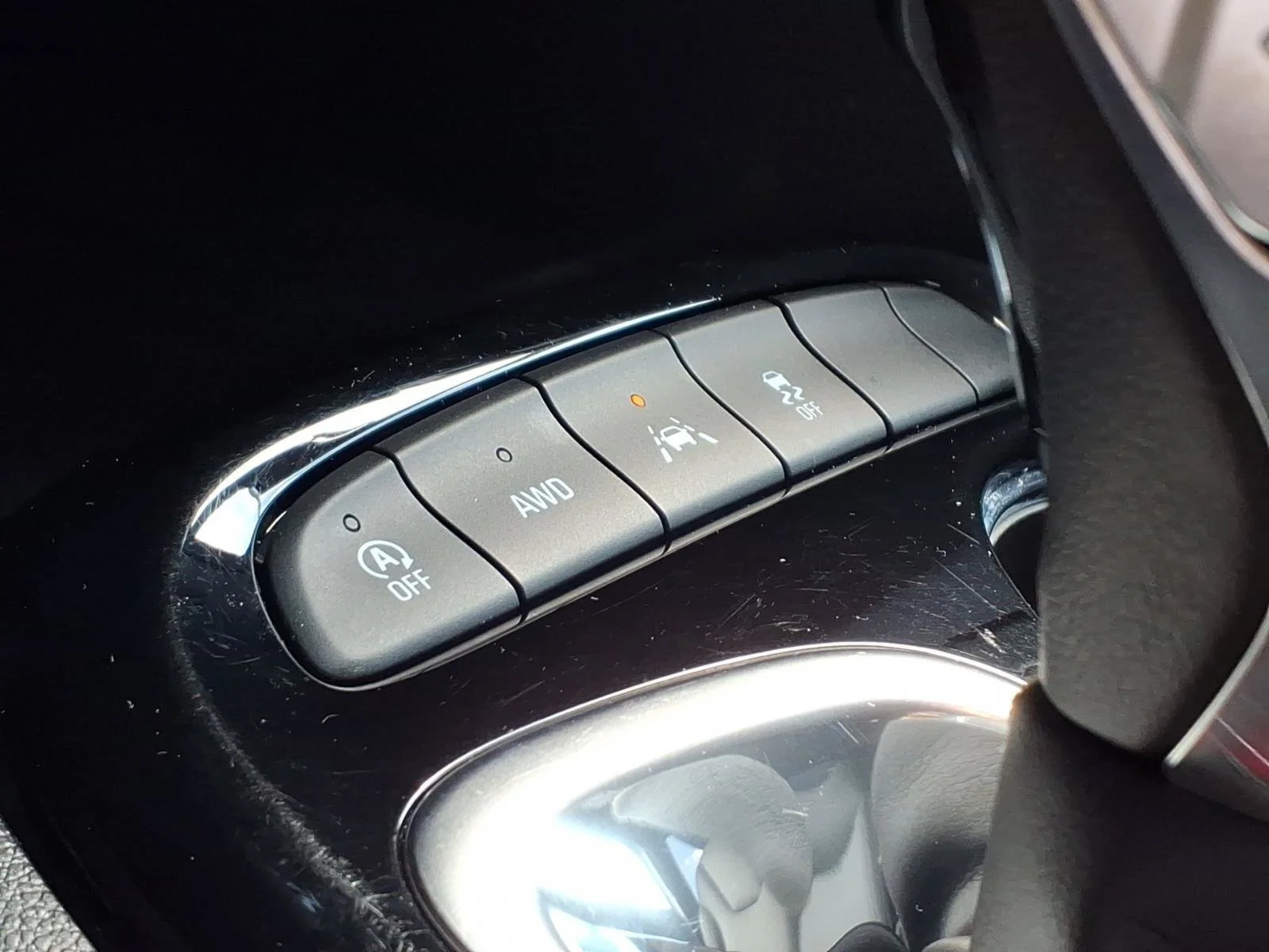 Used 2023 Ebony Twilight Metallic Buick Essence image 14
