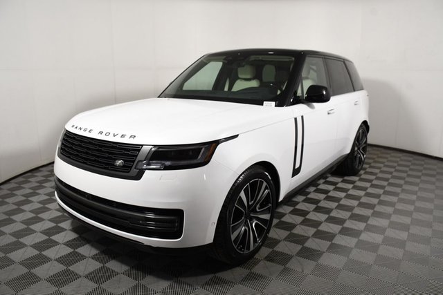 2026 Land Rover Range Rover SE