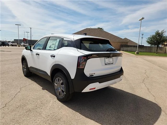New 2026 QM1 Fresh Powd Nissan S Front-Wheel Drive image 2