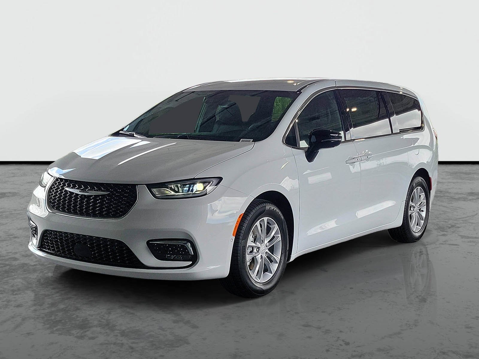 New 2026 Bright White Clear-Coat Exterior Paint Chrysler Select image 3