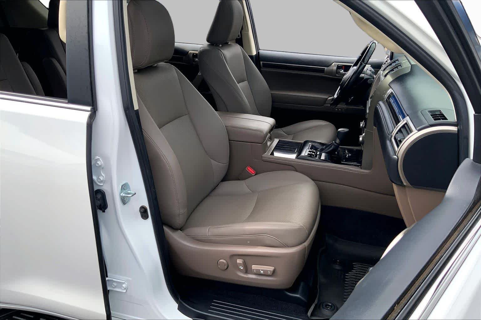 Used 2021 Starfire Pearl Lexus Premium image 8