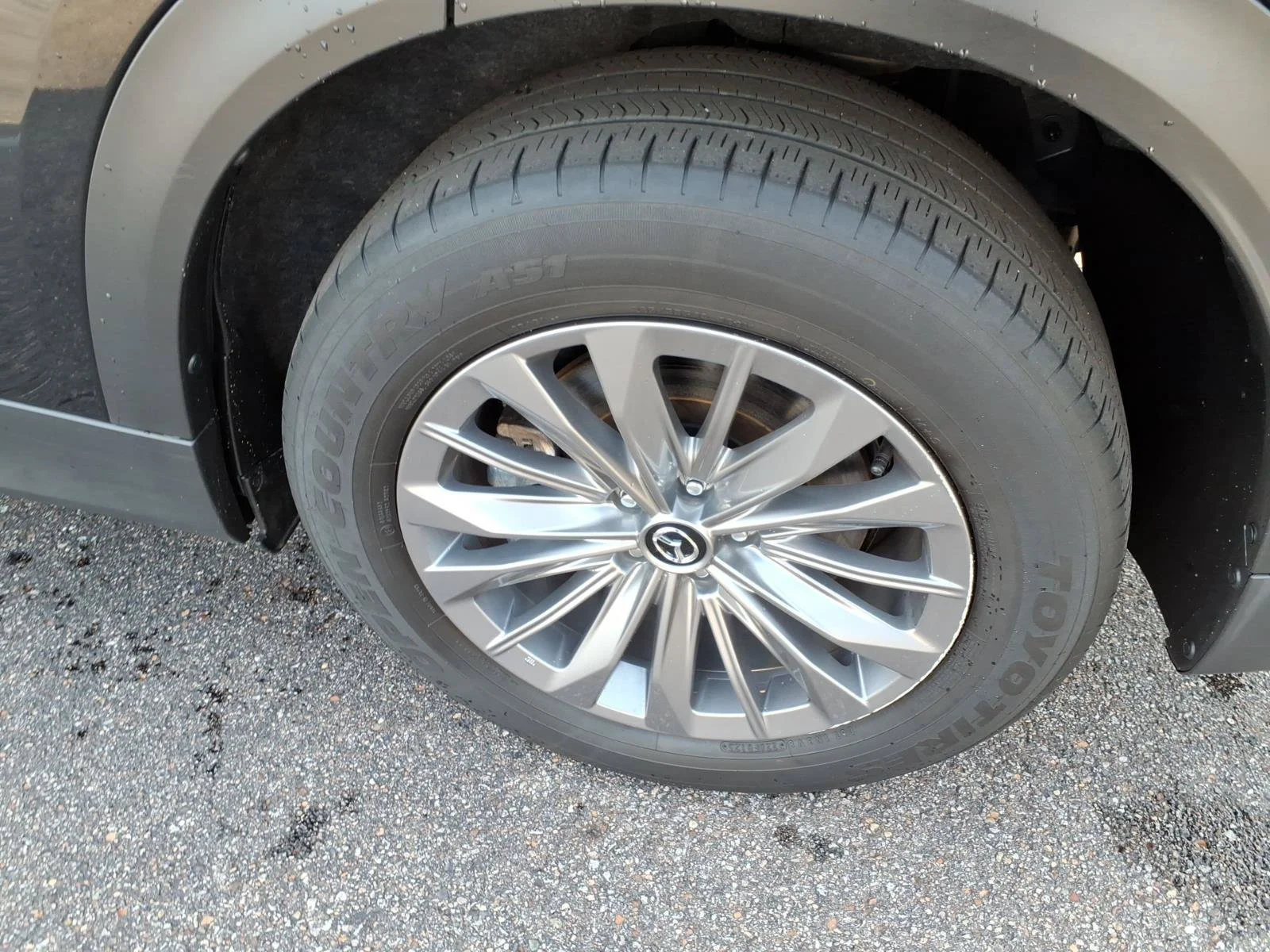 Used 2025 Jet Black Mica Mazda Preferred Package image 15
