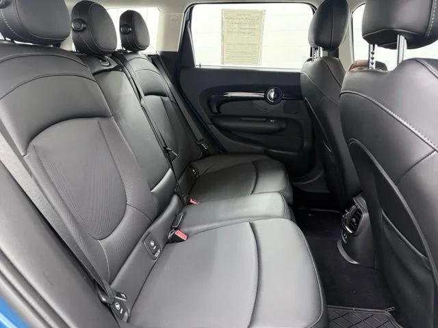 Used 2022 Blue MINI Signature image 23