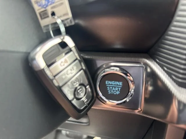 New 2026 Oxford White Ford Lariat® image 59