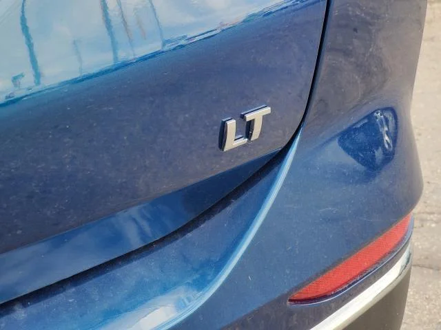 Used 2020 Pacific Blue Metallic Chevrolet LT image 31