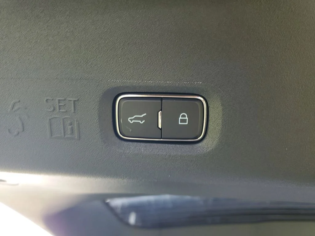 2025 Ford Expedition Active - Photo 30