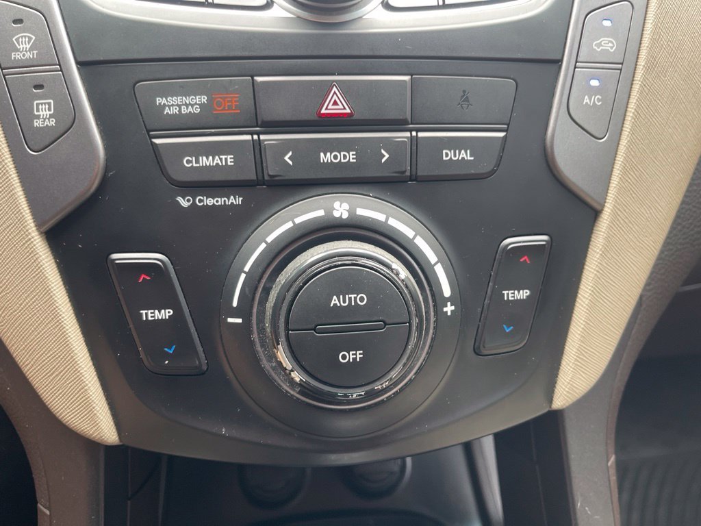 Used 2014 Brown Hyundai Base image 23