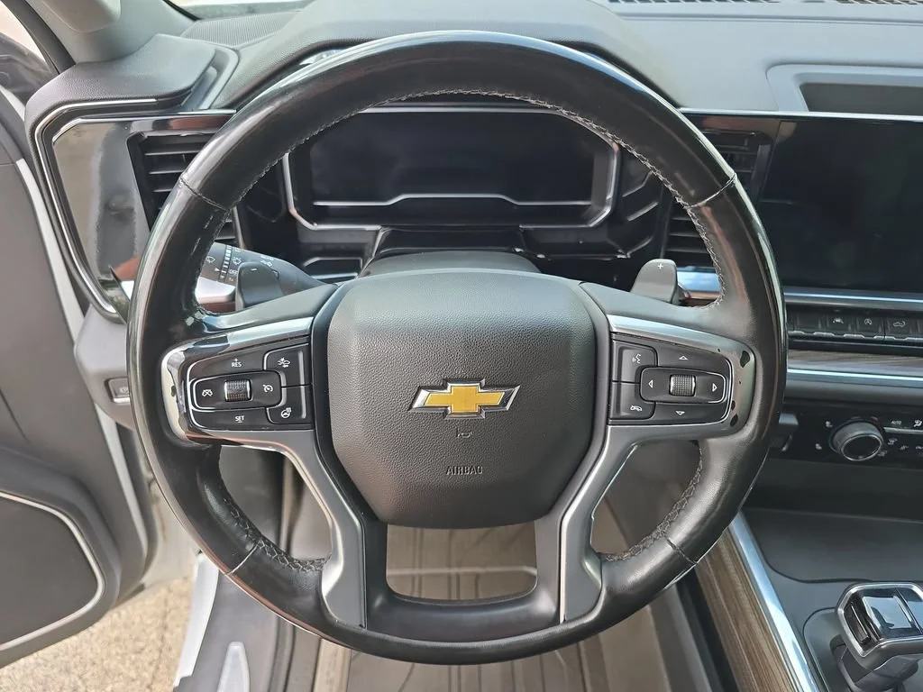 2023 Chevrolet Silverado 1500 LT - Photo 11