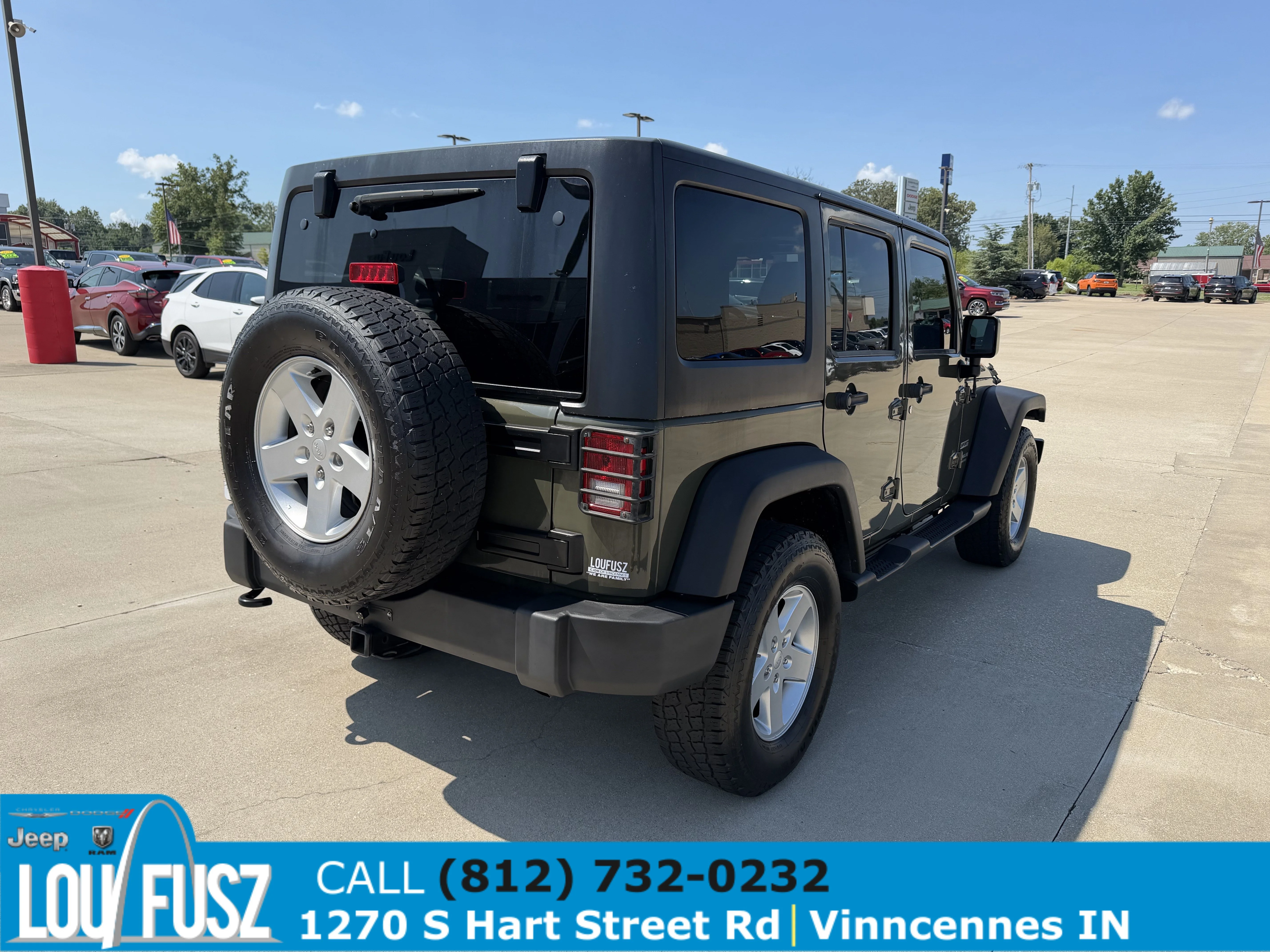 Used 2016 Green Jeep Sport image 7