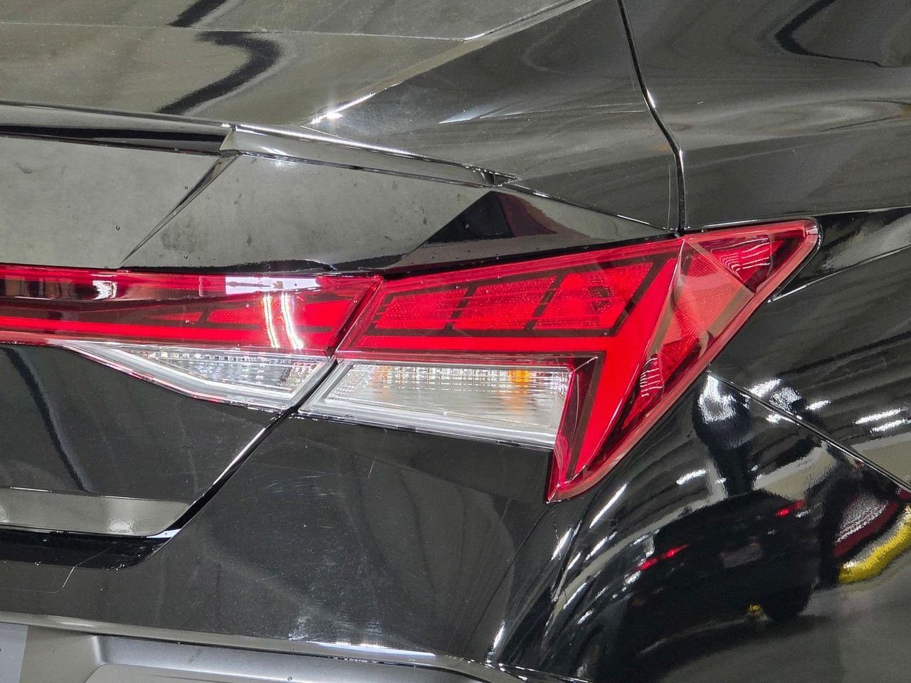 New 2026 Abyss Black Hyundai SEL Sport image 12