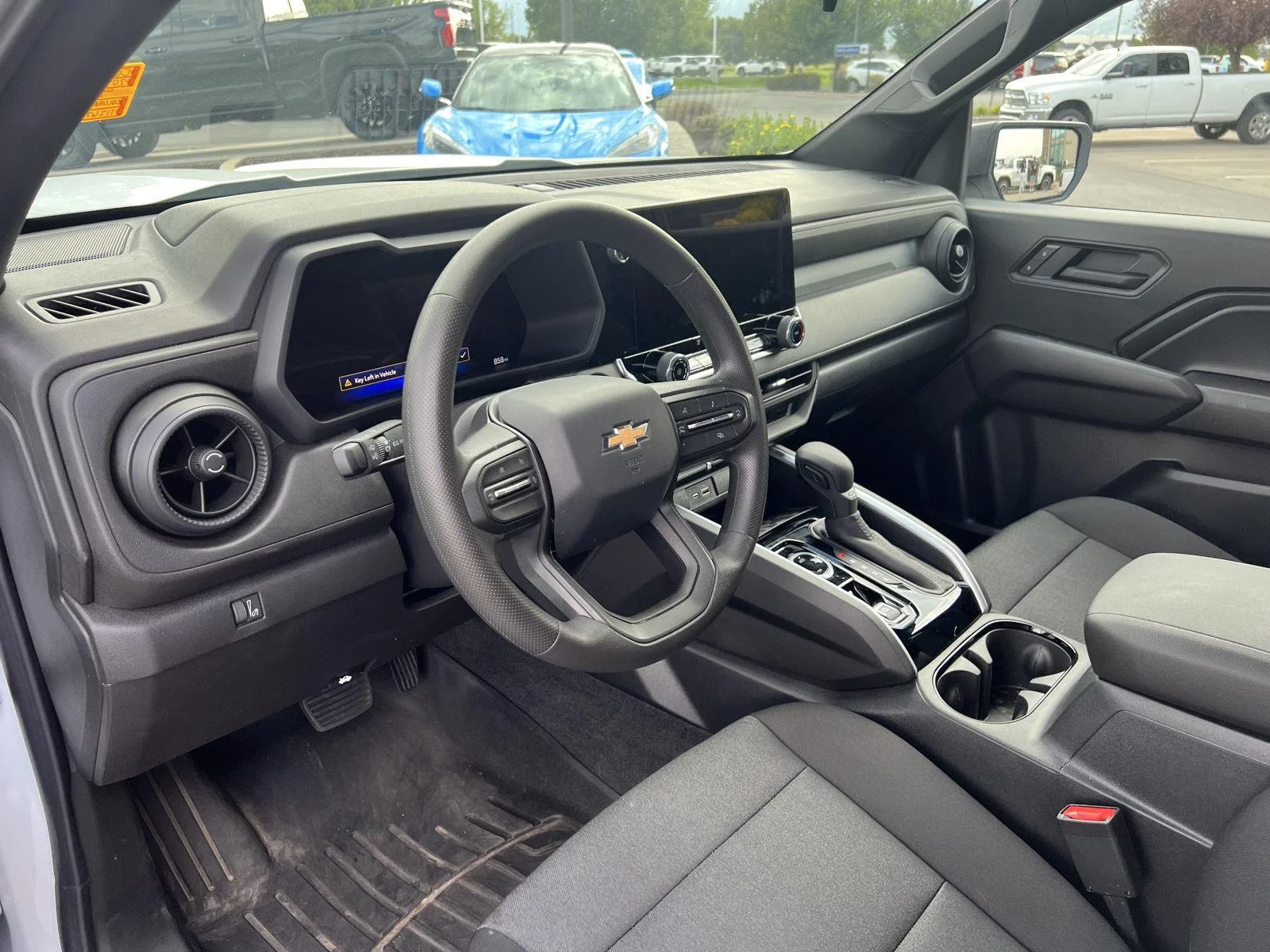 2026 Chevrolet Colorado Work Truck - Photo 17