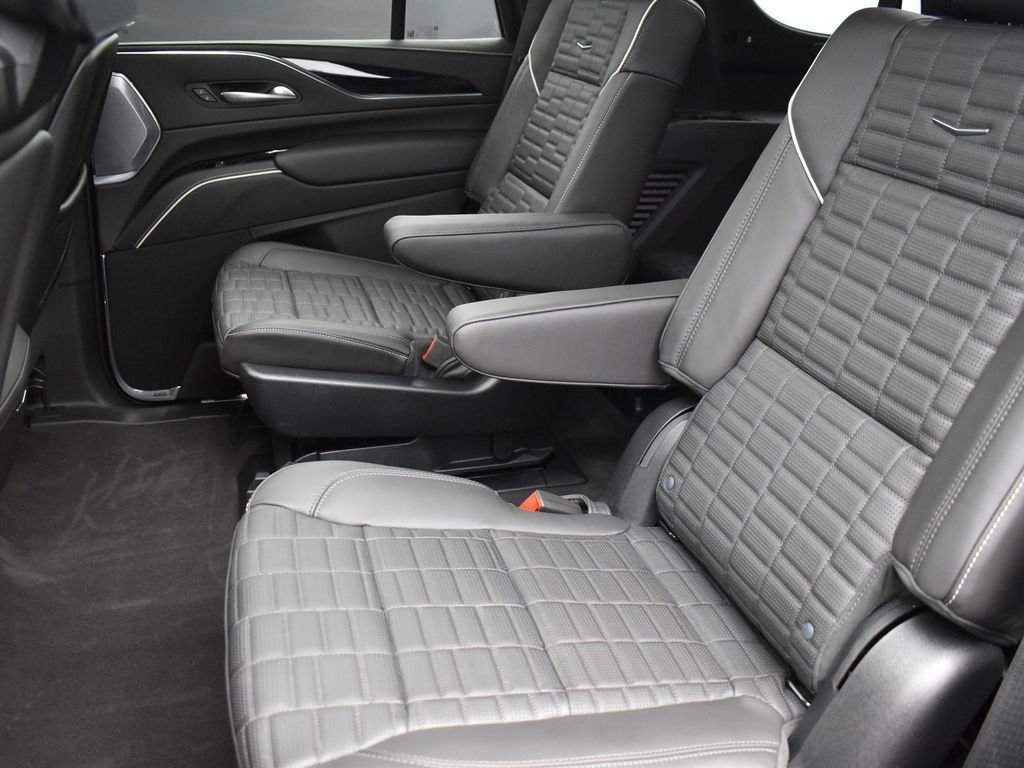 2023 CADILLAC ESCALADE - Image 23