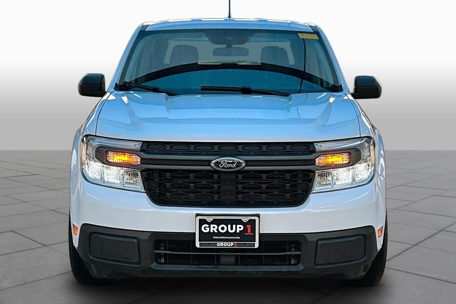 Used 2022 Oxford White Ford XLT image 4