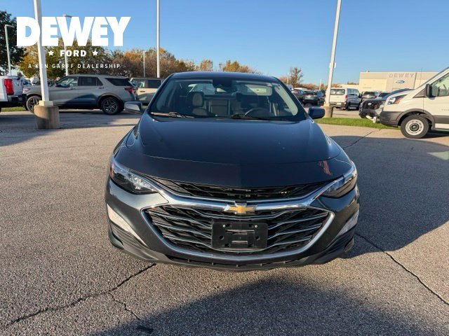 Used 2020 Shadow Gray Metallic Chevrolet LT image 3