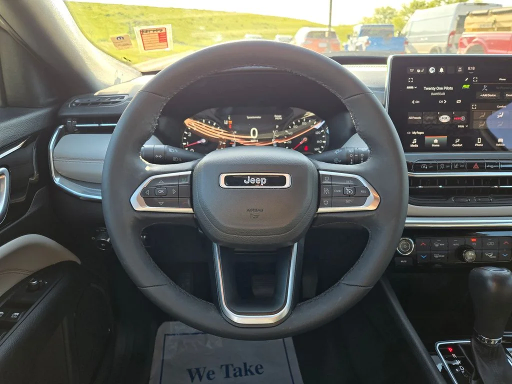 Used 2023 White Jeep Limited image 19