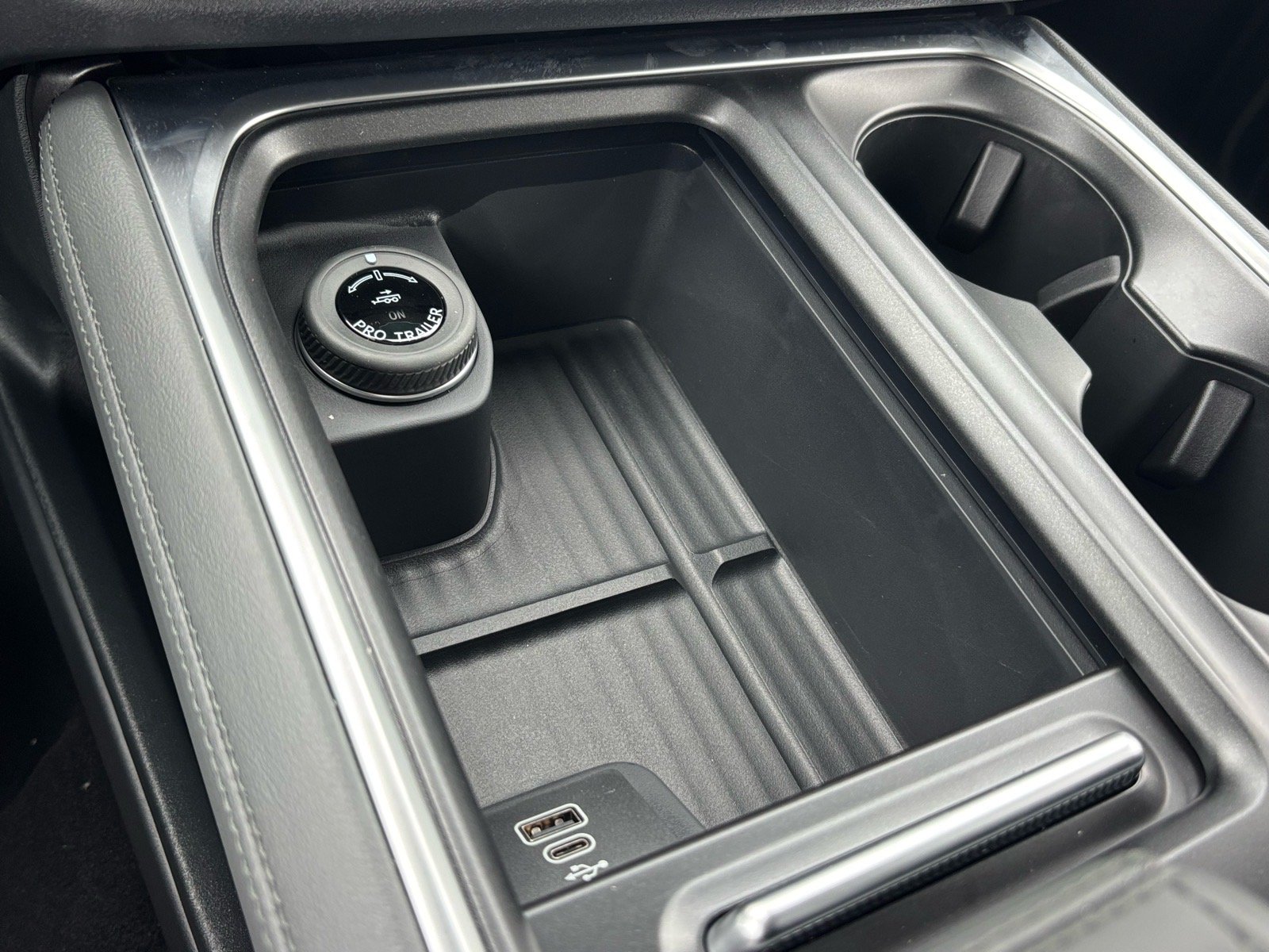 New 2027 Star White Metallic Tri-Coat Ford Active image 19