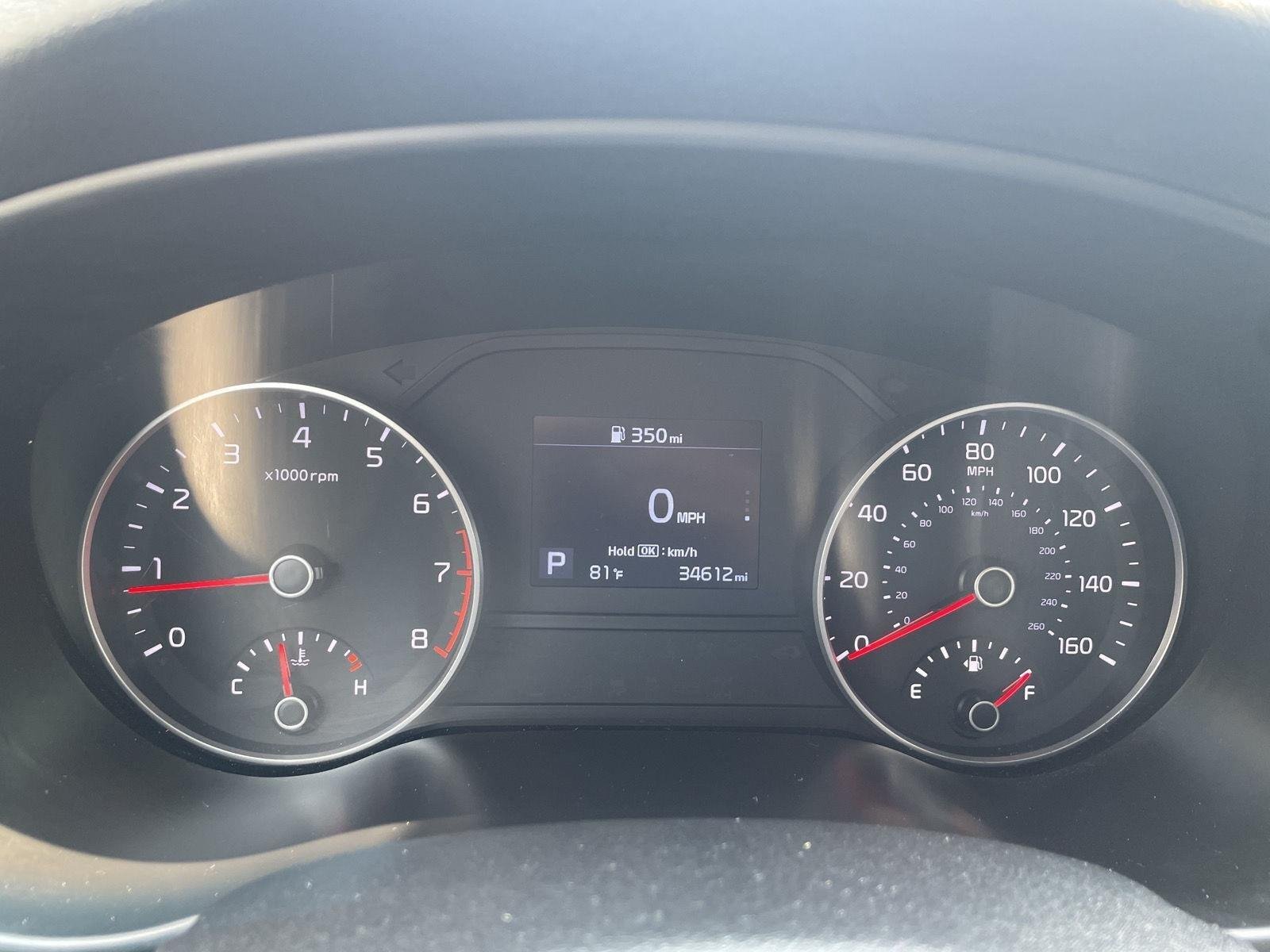 Used 2022 Snow White Pearl Kia LX image 2