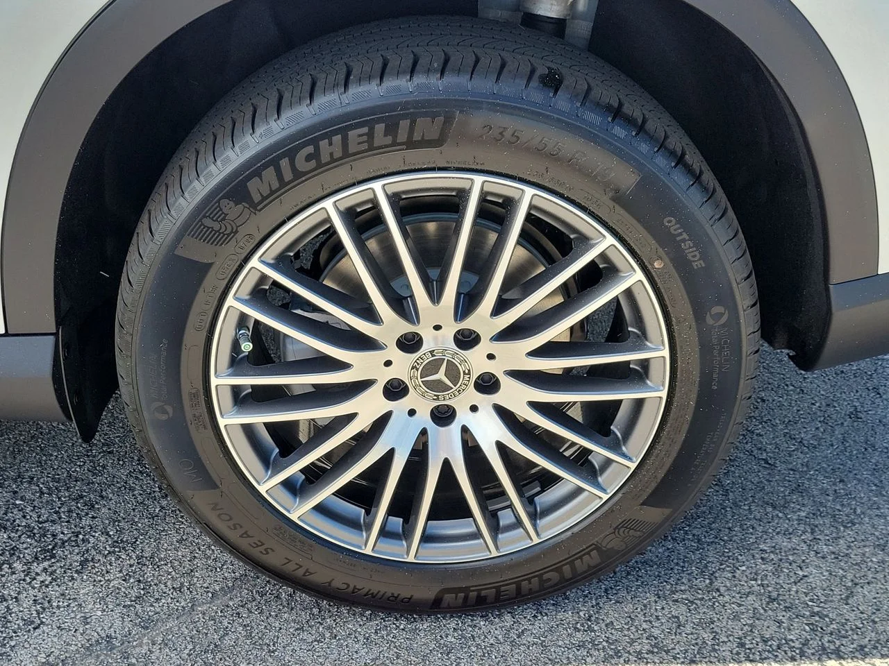 New 2026 Cirrus Silver Metallic Mercedes-Benz GLC 300 image 10